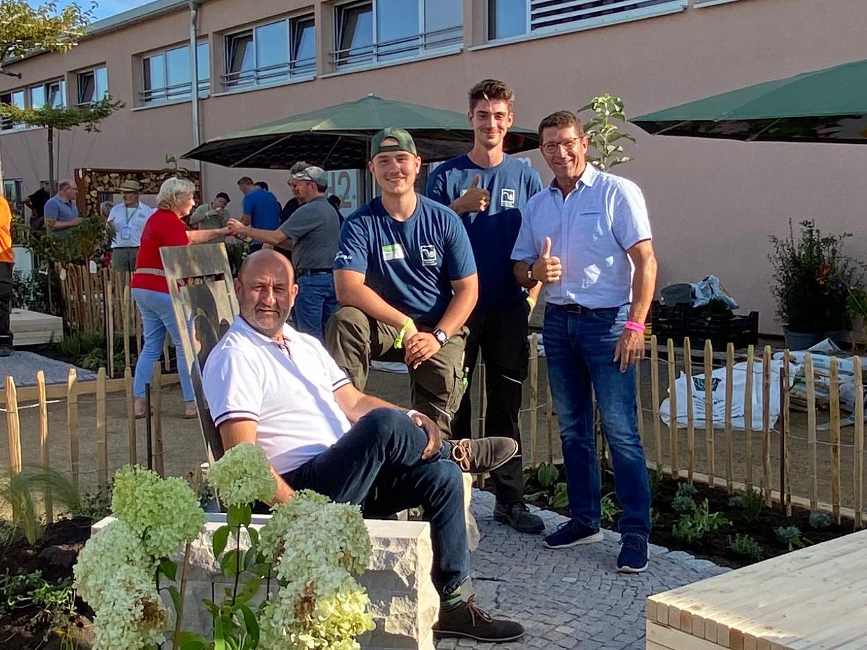 Hessische Landschaftsgärtner erreichen beim bundesweiten Berufswettbewerb in Mannheim einen guten 6. Platz